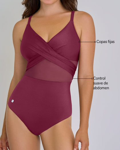 Traje de baño entero con escote cruzado y tela con brillo#color_466-vinotinto