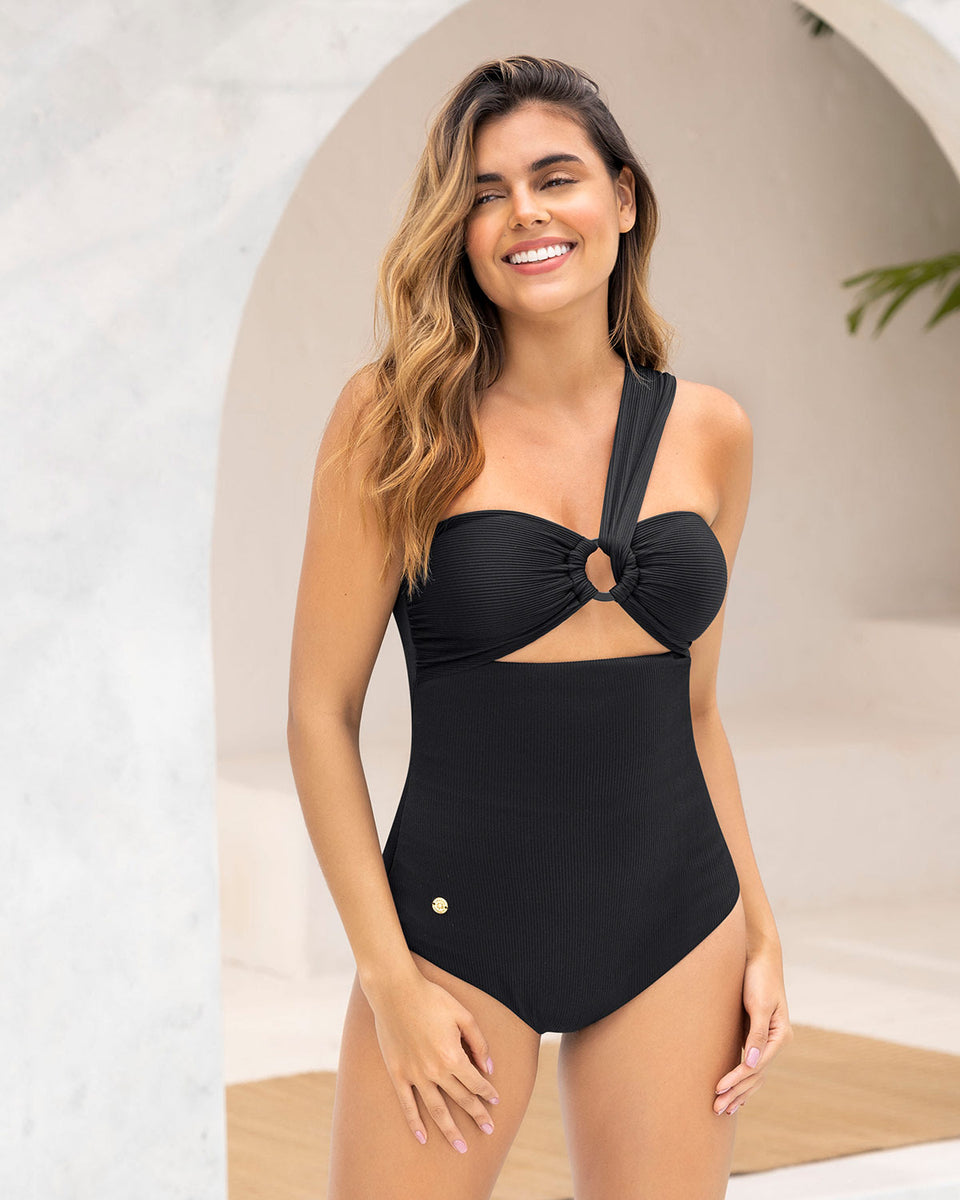 Traje de baño tela acanalada de compresión fuerte luce hasta 2 cm menos