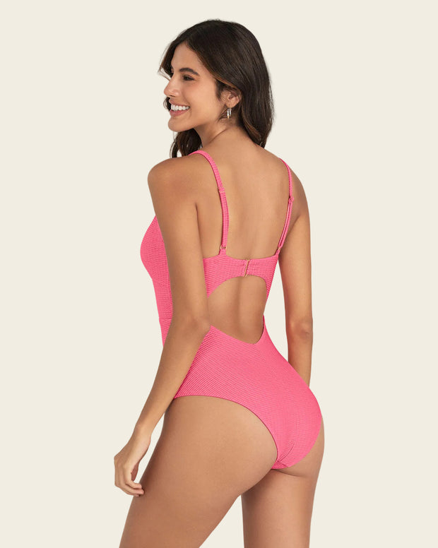 Traje de baño entero de compresión suave con detalle de escote cruzado