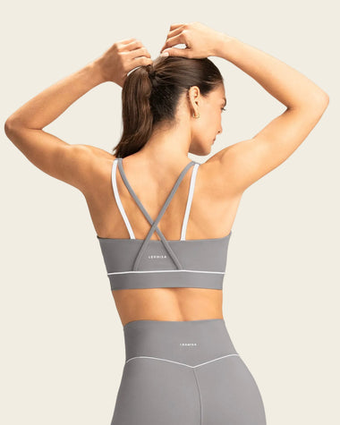 Top deportivo con cargaderas dobles#color_c62-gris-claro