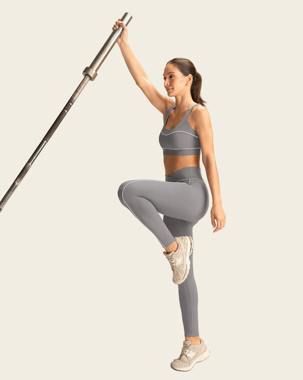 Top deportivo con cargaderas dobles