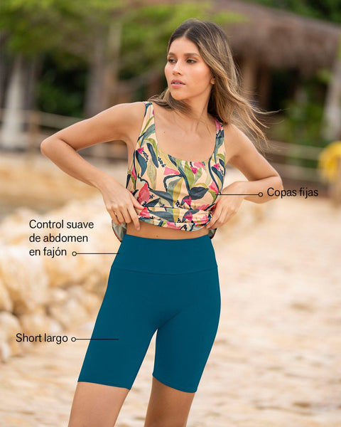 Traje de baño tankini de 2 piezas con camiseta y short de buen cubrimiento#color_290-estampado-flores-acuarela