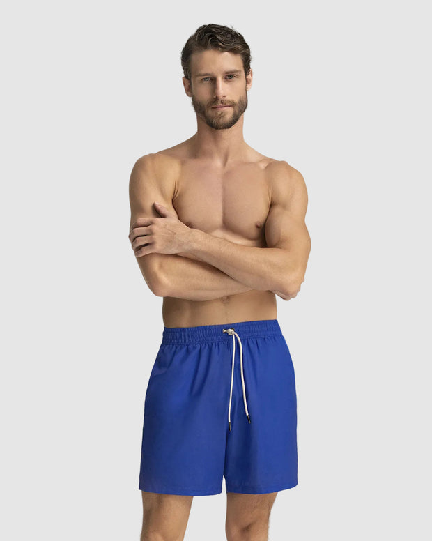 Pantaloneta de baño masculina con práctico bolsillo al lado derecho