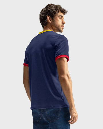Camiseta deportiva masculina con tecnología de secado rápido#color_509-azul-colombia