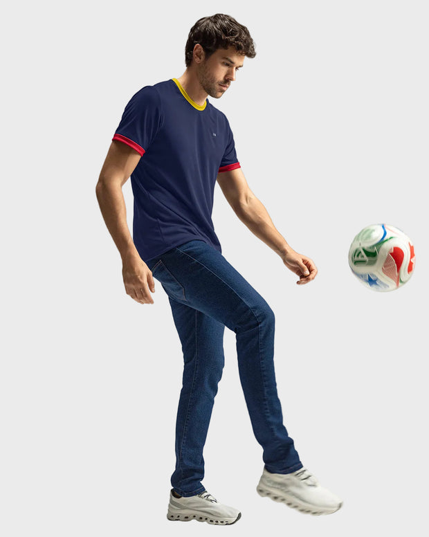 Camiseta deportiva masculina con tecnología de secado rápido
