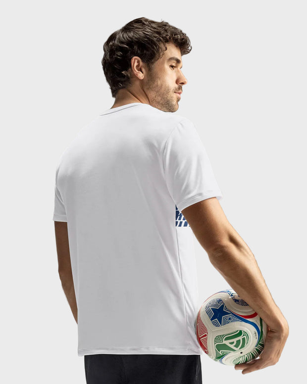 Camiseta deportiva masculina con tecnología de secado rápido