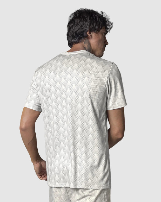 Camiseta deportiva masculina con tecnología de secado rápido