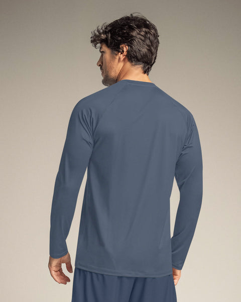 Camiseta deportiva masculina manga larga con protección UV#color_457-azul-oscuro