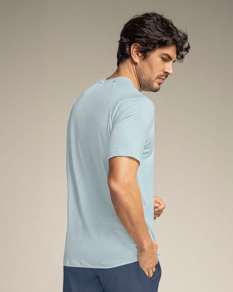 Camiseta deportiva con tela texturizada y transpirable#color_591-azul-claro