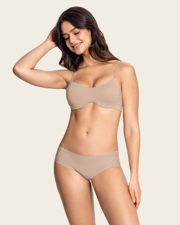 Brasier ultraliviano con copas internas fijas