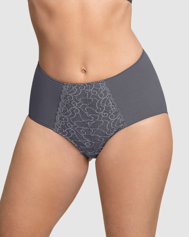 Panty clásico de compresión suave con toques de encaje en abdomen