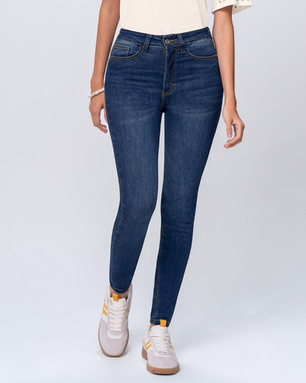Jeans skinny esenciales para mujer