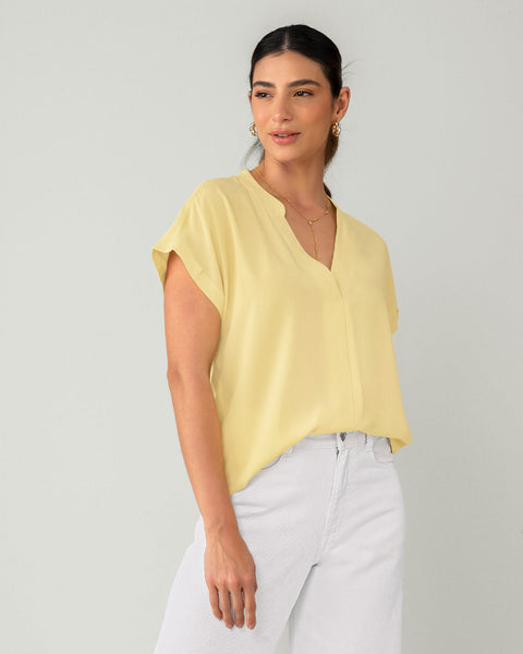 Blusa manga corta con cuello en V#color_627-amarillo