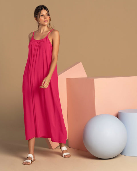 Vestido largo de tiritas y escote en U recogido#color_316-fucsia