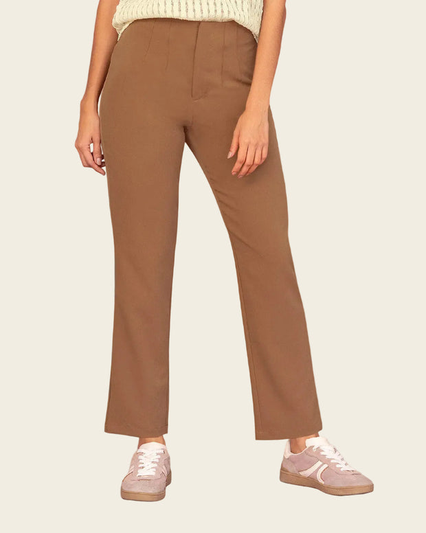 Pantalón bota recta silueta ajustada