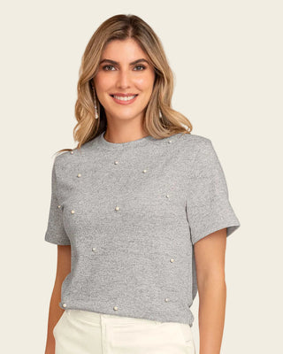 Camiseta manga corta con apliques de perlas#color_717-gris-jaspe