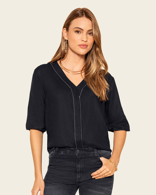 Blusa manga 3/4 con escote en V en espalda