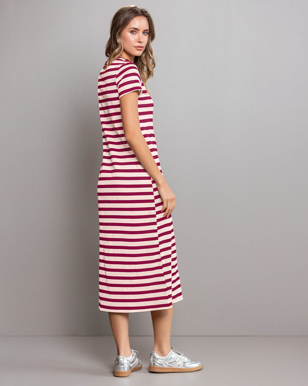 Vestido midi manga corta