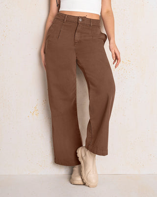 Jean bota ancha con bolsillos funcionales#color_813-cafe