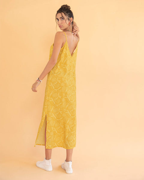 Vestido midi de tiritas con escote en v#color_013-estampado-amarillo