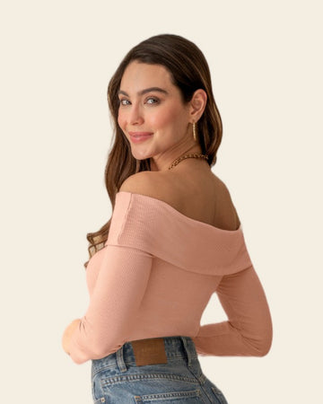 Camiseta strapless manga larga#color_c30-rosado