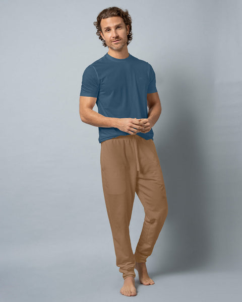 pantalon-exterior-jogger-con-bolsillos-funcionales#color_801-camel