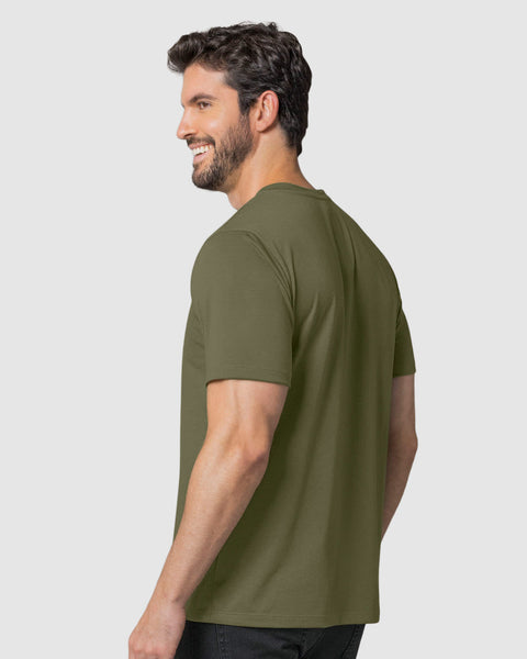 Camiseta manga corta con estampado localizado y cuello redondo