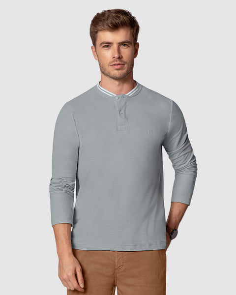 Camiseta manga larga con perilla funcional y logo en frente#color_172-verde-claro