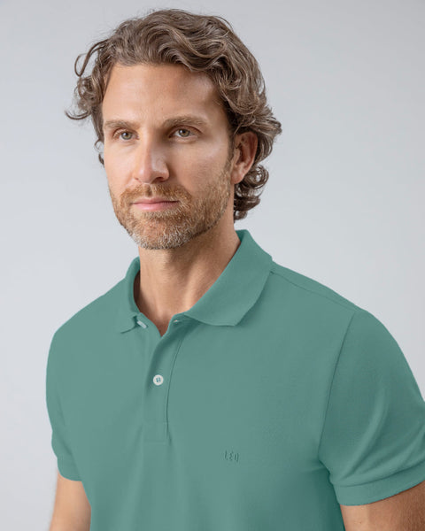 Camiseta tipo polo manga corta masculina#color_063-verde-azul