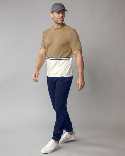 Camiseta manga corta con bloque de color#color_084-arena-marfil