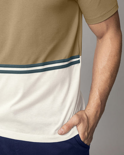 Camiseta manga corta con bloque de color#color_084-arena-marfil