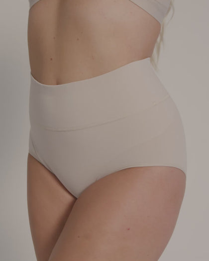 Panty faja de compresión moderada tiro alto en SkinFuse®#all_variants