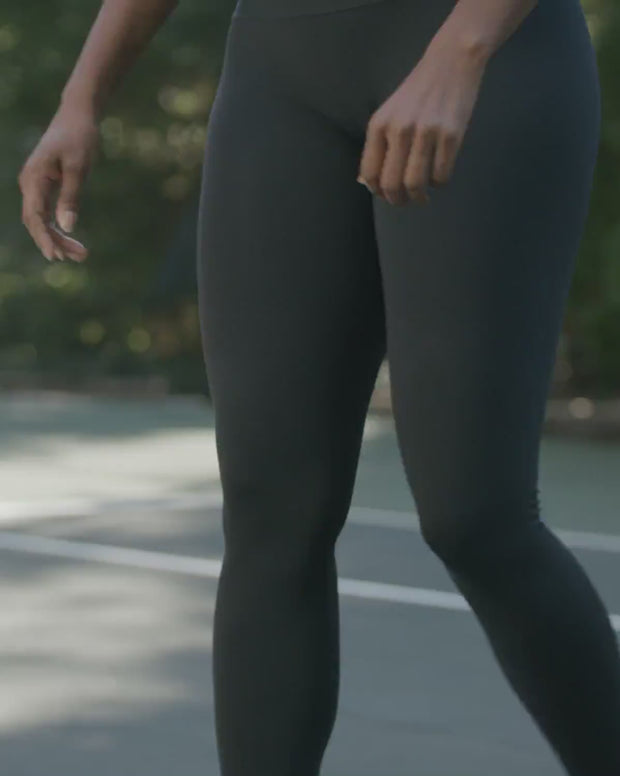 Legging deportivo tiro alto de control y de secado rápido