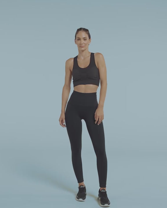 Legging deportivo tiro alto de control y de secado rápido